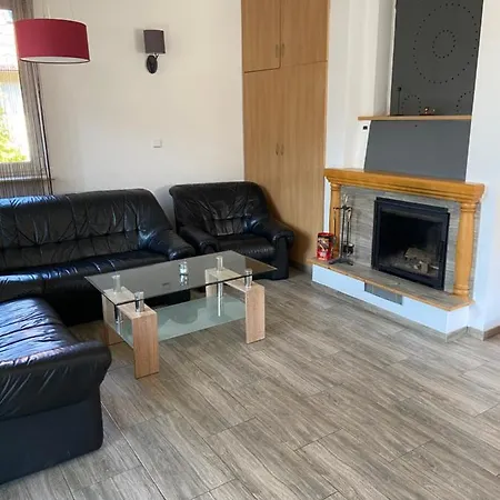 Dom Nad Jeziorem Nyaraló Charzykowy