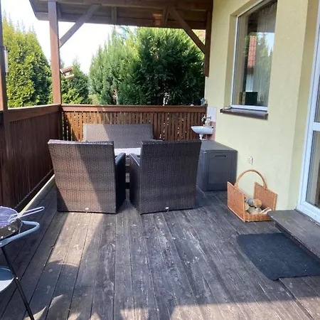 Nyaraló Dom Nad Jeziorem Charzykowy